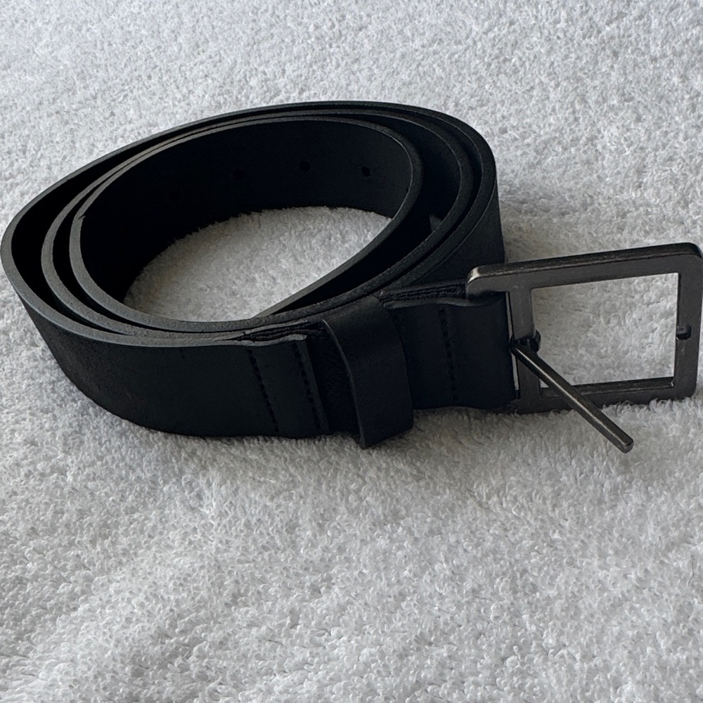 Arcade Classic Black Belt with Metallic Buckle
